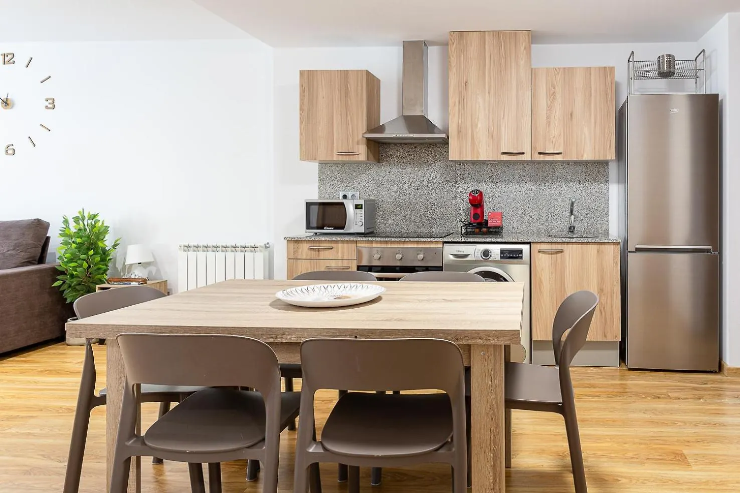 Terraza Con Vistas I Escritorio Y Cocina Completa I Andbnb Arinsal Διαμέρισμα